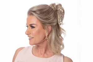 Petite Pouf Hairpiece by Toni Brattin | Heat Friendly Synthetic Ponytail (Hair Wrap )